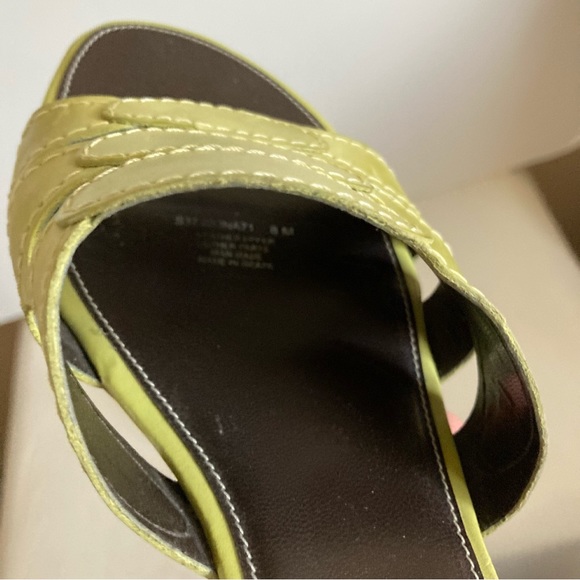 Naturalizer slides - Picture 8 of 10